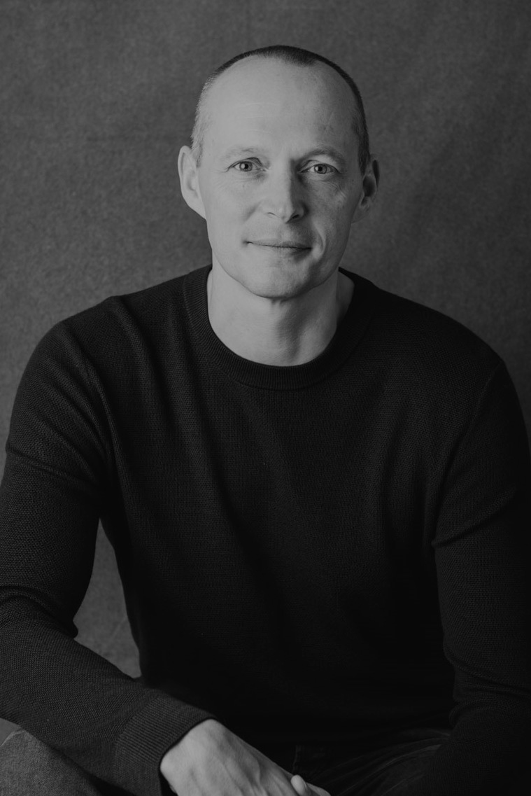 Stuart Bell